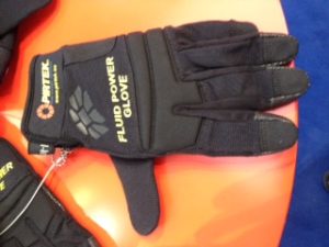 Pirtek safety glove 2